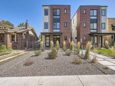 Main picture of 1958 S Columbine St