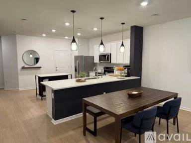 Main picture of 1900 Erudite Way