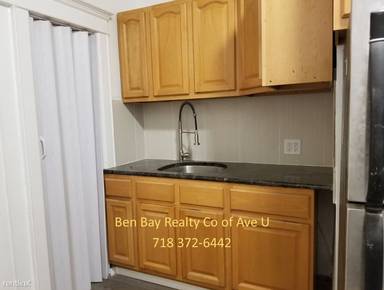 Main picture of 73 5th Ave