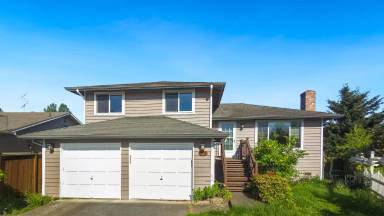 Main picture of 3508 208th Pl SW