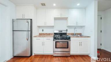 Main picture of 263 Evergreen Ave