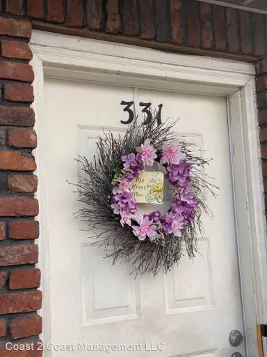 Main picture of 347 Dersam St