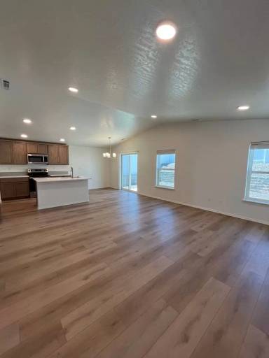 Main picture of 3670 S Penn Pl