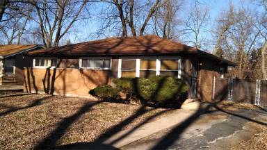 Main picture of 2932 Sussex Ave