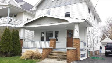 Main picture of 4373 W 28th St
