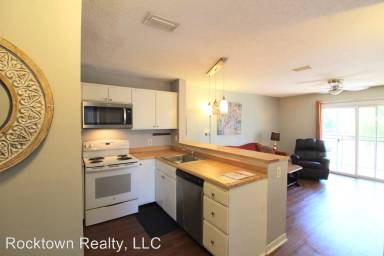 Main picture of Hunters Ridge Condominiums