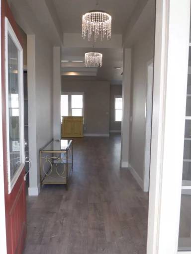 Main picture of 94 N 2875 W