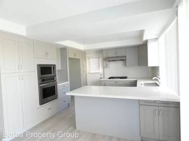 Main picture of 13225 Beach St