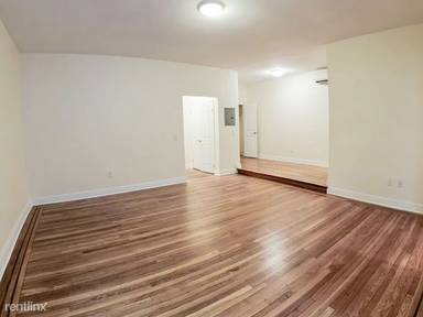 Main picture of 17 E 67th St