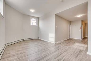 Main picture of 240 Hall Ave