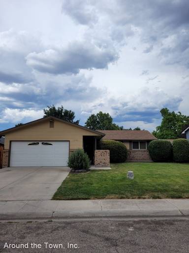 Main picture of 1280 E Hancock Dr