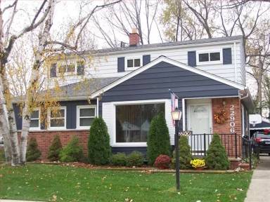 Main picture of 22906 Carolina St