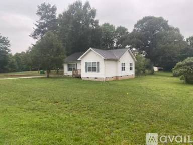 Main picture of 107 Emmanuel Rd