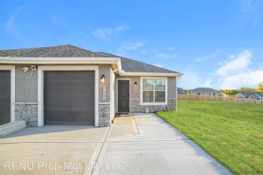 Main picture of 7421 Maybrook Dr