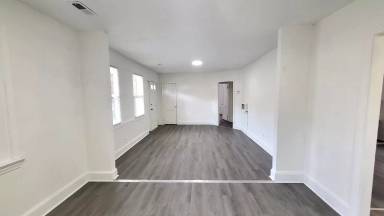 Main picture of 426 Robney Dr
