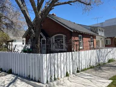 Main picture of 222 River Rock St
