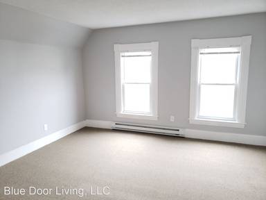 Main picture of 383 Concord St