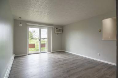 Main picture of 3151 Harry Lee Ln