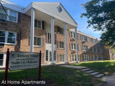 Main picture of 320 7th St SE