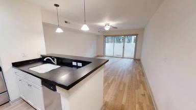 Main picture of 1521 Virginia Ave