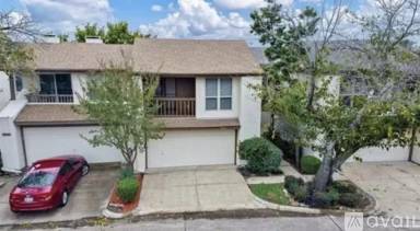 Main picture of 806 Pebble Beach Dr