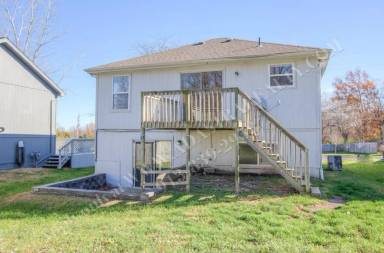 Main picture of 11536 N Oak Trfy