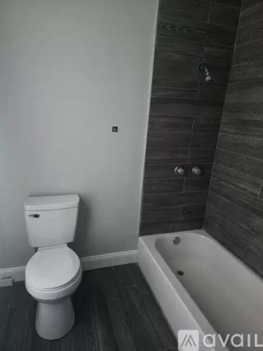 Main picture of 1325 N 49th St