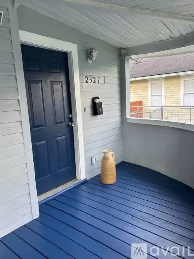 Main picture of 2327 Ernest St
