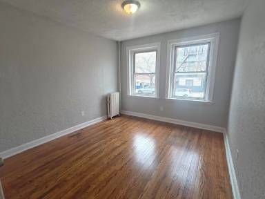 Main picture of 684 Summer Ave