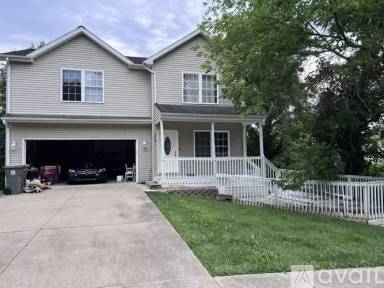 Main picture of 1135 W Pine Meadows Dr