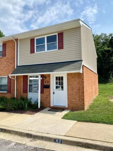 Main picture of 43 Heritage Ct