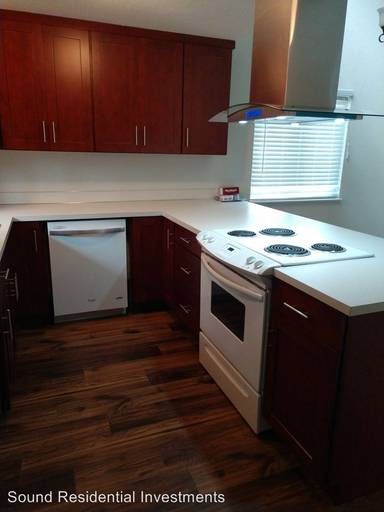 Main picture of 14429 51st Ave NE