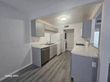 Main picture of 12770 Maui Way