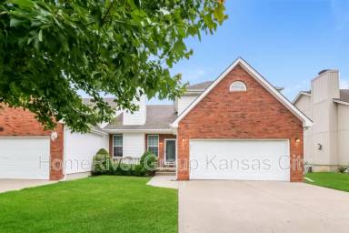 Main picture of 12 NW 114th Ct