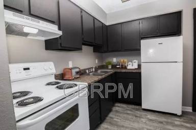 Main picture of 604 NW 15th St
