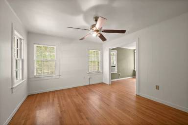 Main picture of 3408 Wilshire Dr