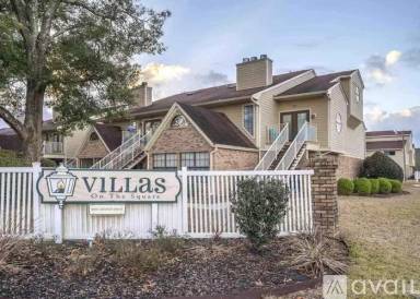 Main picture of Villas on the Square