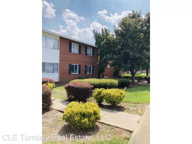Main picture of Savannah Apartments