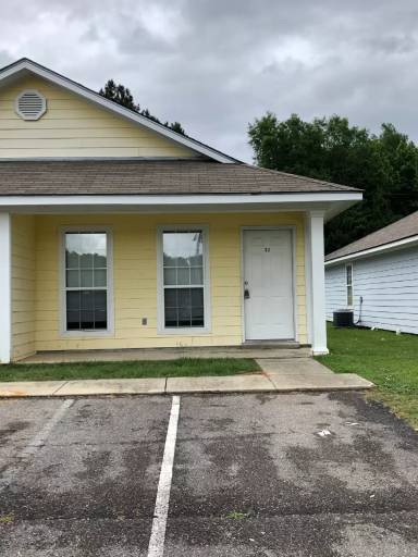 Main picture of 63 Hidden Pt