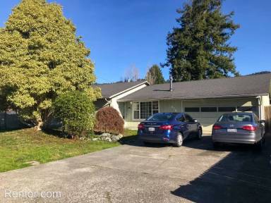 Main picture of 876 Bayside Rd