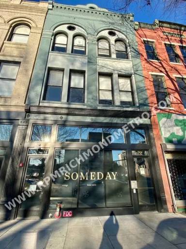 Main picture of 20 E Broad St