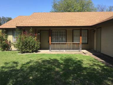 Main picture of 1816 Gracy Farms Ln