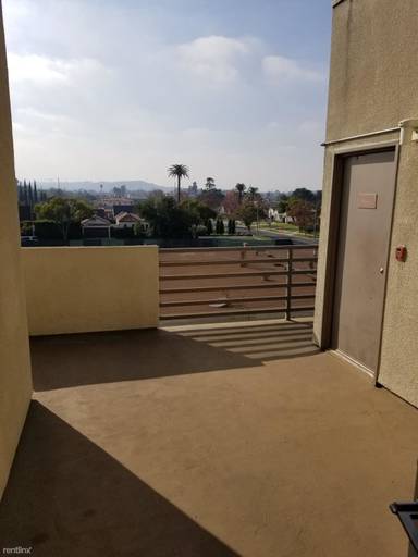 Main picture of 1546 Hi Point St