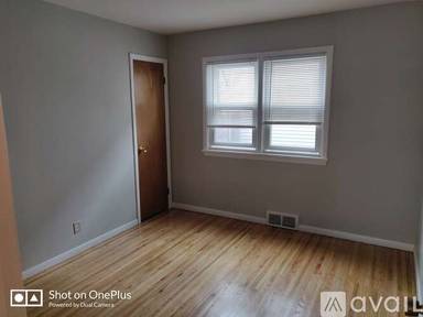 Main picture of 411 W Hickory St
