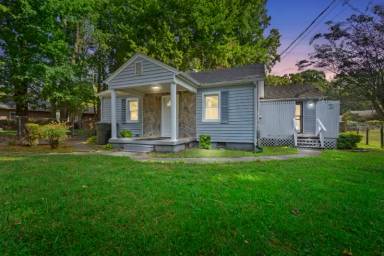 Main picture of 3819 Osborne Rd