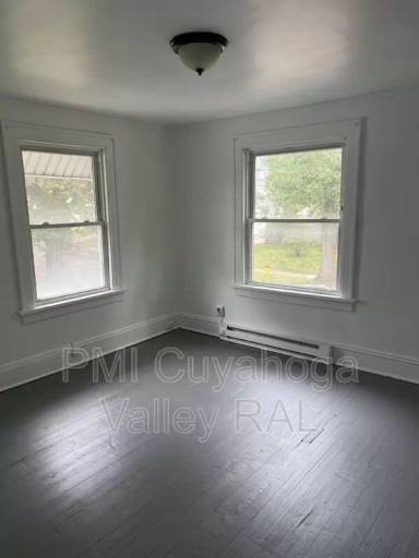 Main picture of 510 Hammel St