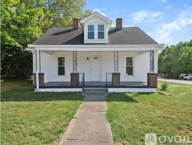 Main picture of 629 Jackson St