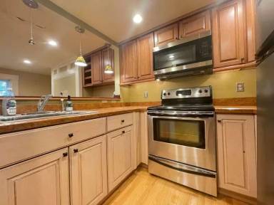 Main picture of 131 West Merrimack St