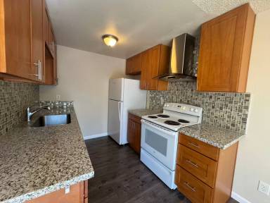 Main picture of 4702 SW Luradel St