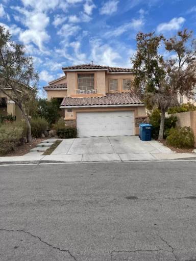 Main picture of 5747 Crescent Landing St